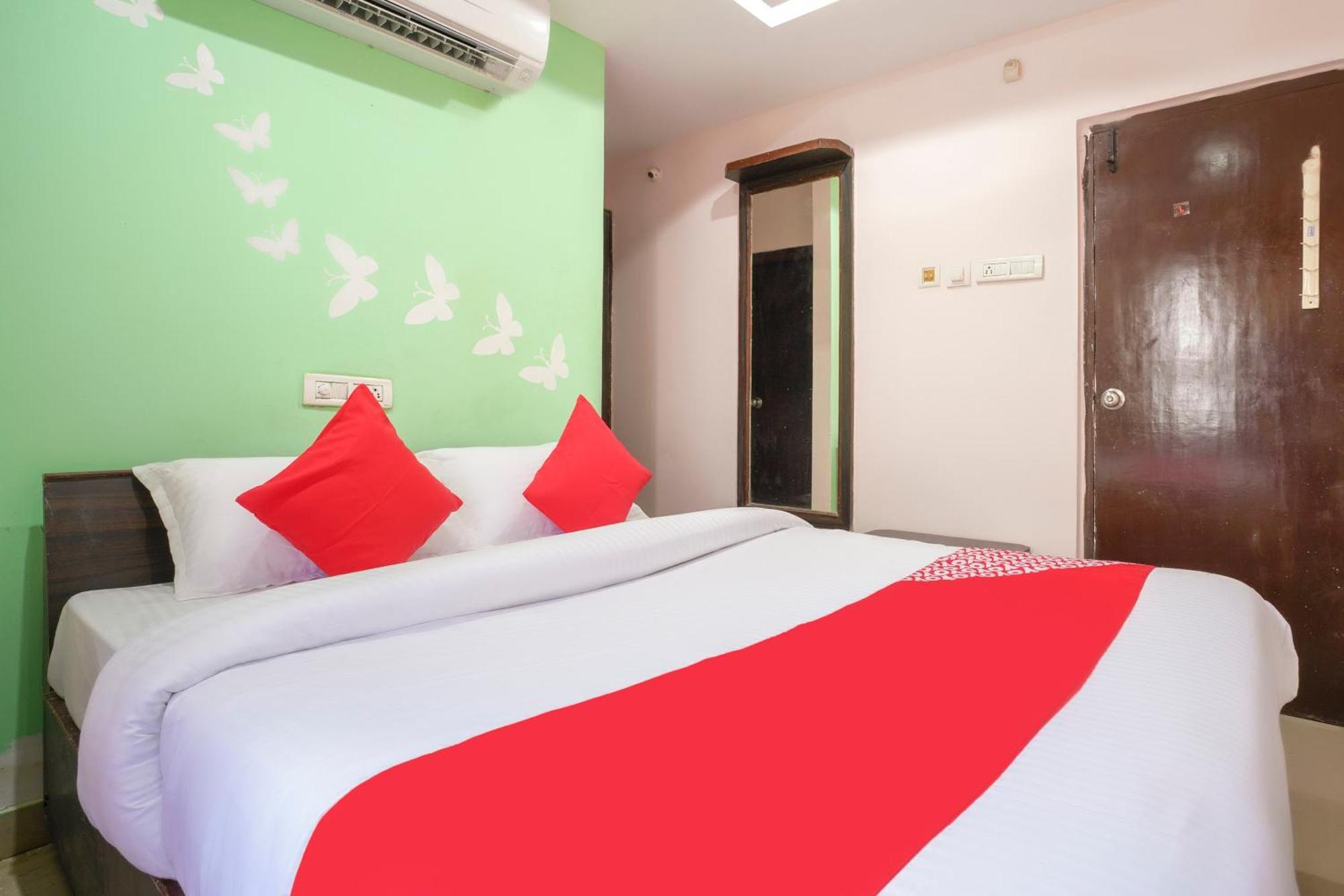 Spot On Sunshine Inn Hyderabad Bagian luar foto