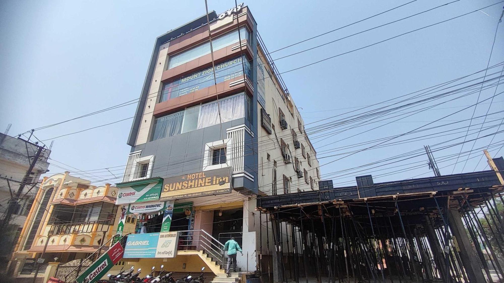 Spot On Sunshine Inn Hyderabad Bagian luar foto