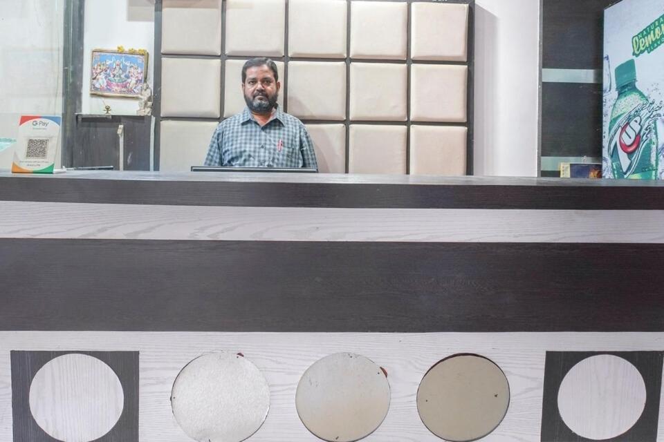 Spot On Sunshine Inn Hyderabad Bagian luar foto